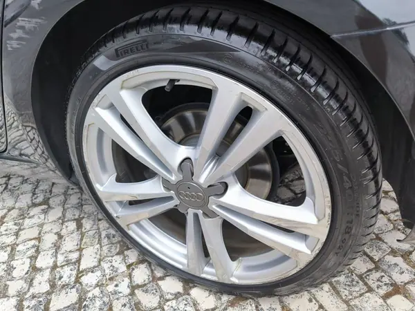 Audi A3 Sportback 2013 - 14950 EUR, 255105 km - AUTO.MOTO.pt - 255105km - foto 53 de 60
