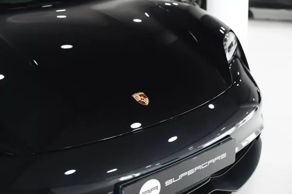 Porsche Taycan Sport Turismo 2023 — foto 2 de 59