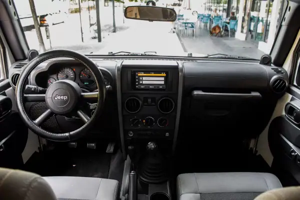 Jeep Wrangler 2008 - 30990 EUR, 142871 km - AUTO.MOTO.pt - 142871km - foto 29 de 29