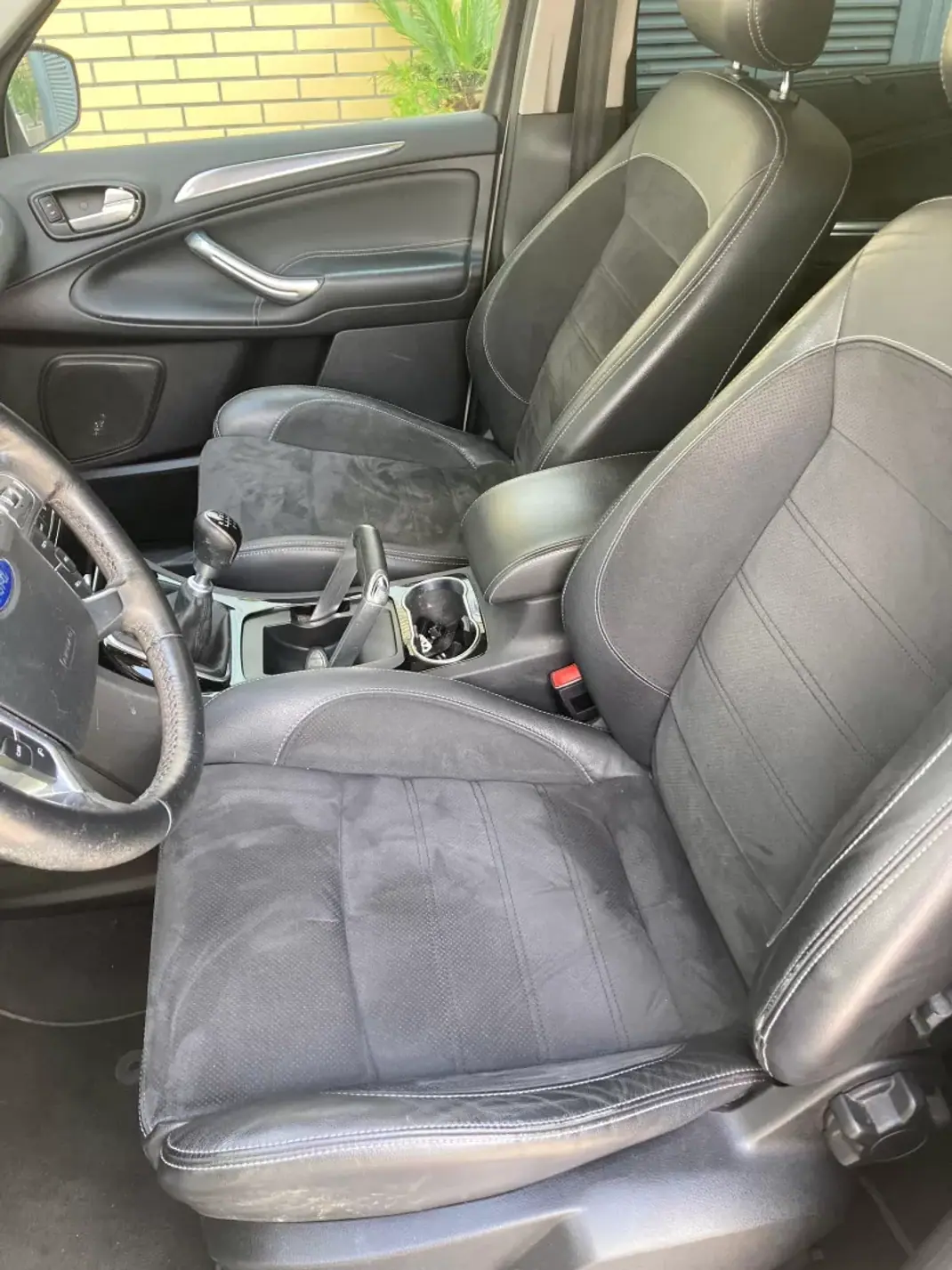 Ford S-Max 2014 - 13750 EUR, 153000 km - AUTO.MOTO.pt - 153000km - foto 7 de 12