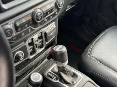 Jeep Wrangler Unlimited 2018 - 58950 EUR, 75958 km - AUTO.MOTO.pt - 75958km - foto 9 de 9