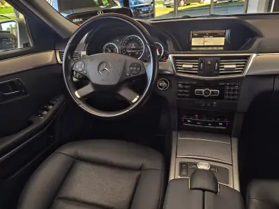 Mercedes-Benz E 200 2012 - 13990 EUR, 241526 km - 241526km - foto 9 de 25