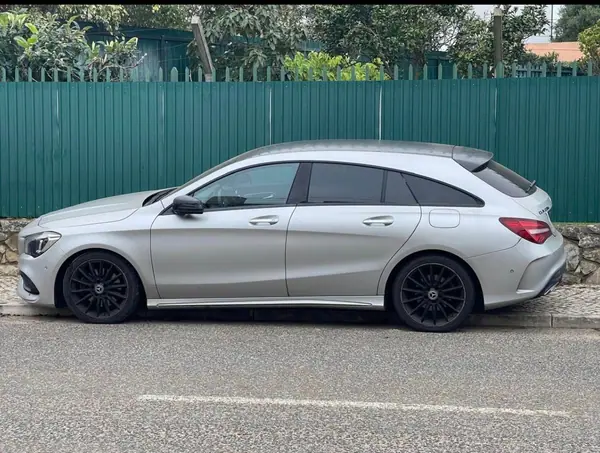 Mercedes-Benz A 220 d 7G-DCT AMG Line 2018 Diesel