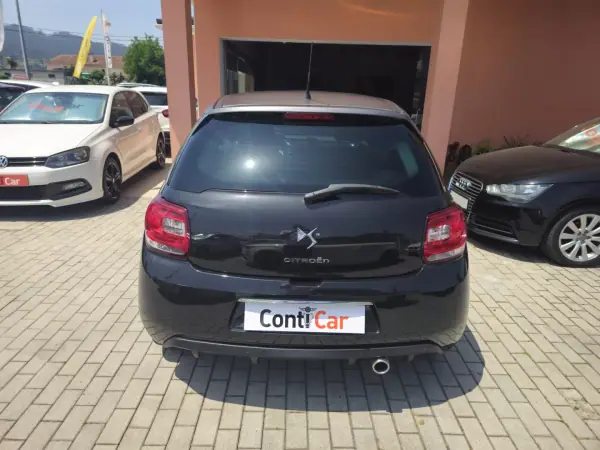 Citroën DS3 2011 - 8500 EUR, 163000 km - AUTO.MOTO.pt - 163000km - foto 4 de 12