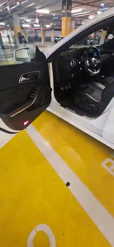 Mercedes-Benz CLA 200 2016 - 18900 EUR, 103000 km - 103000km - foto 12 de 15