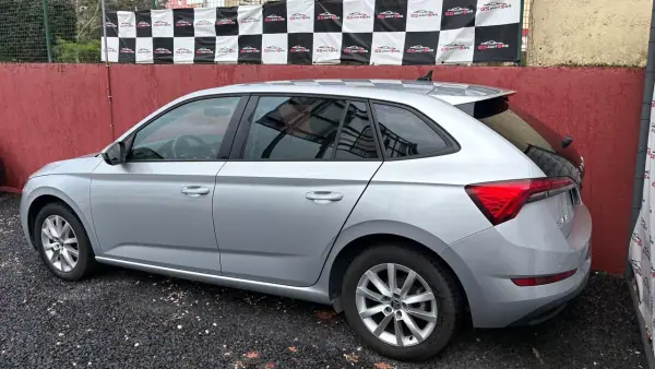 Skoda Scala 2022 - 12900 EUR, 98500 km - AUTO.MOTO.pt - 98500km - foto 4 de 12