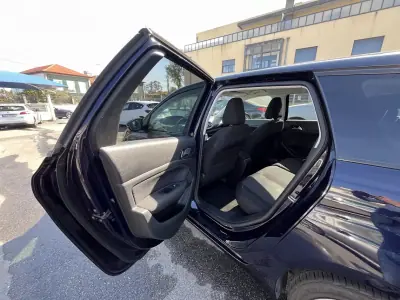 Peugeot 308 SW 2018 - 9950 EUR, 219000 km - AUTO.MOTO.pt - 219000km - foto 33 de 40