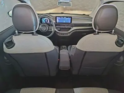 Fiat 500e C 2022 - 28990 EUR, 7468 km - AUTO.MOTO.pt - 7468km - foto 33 de 54