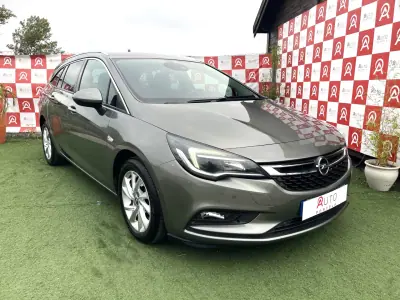 Opel Astra Sports Tourer 2018 - 162850km