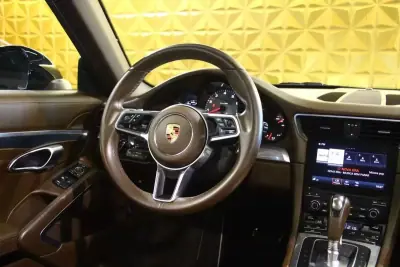 Porsche 911 2017 - 119000 EUR, 75000 km - AUTO.MOTO.pt - 75000km - foto 14 de 40