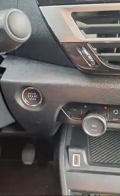 Citroën C4 2024 — foto 5 de 14