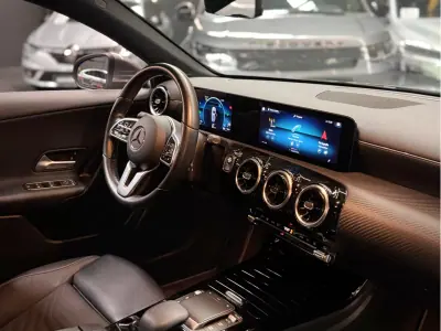 Mercedes-Benz A 250 2022 - 25990 EUR, 75700 km - AUTO.MOTO.pt - 75700km - foto 23 de 23