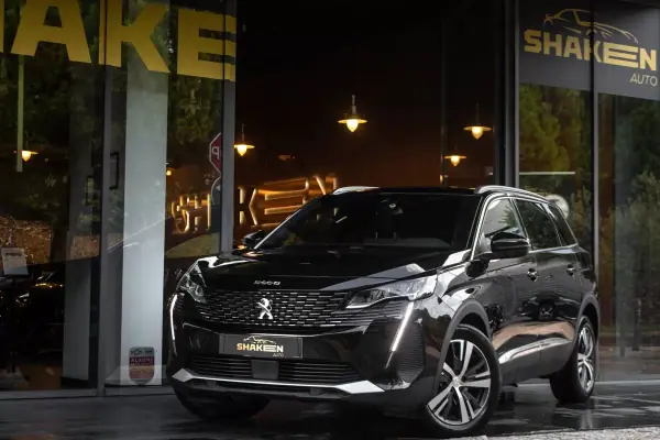 Peugeot 5008 Puretech 130 Eat8 Stop Start Allure 2023 Gasolina
