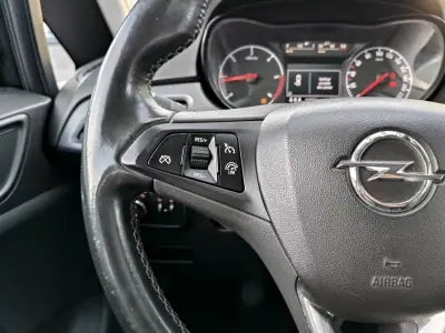 Opel Corsa 2017 - 9490 EUR, 143913 km - 143913km - foto 22 de 29