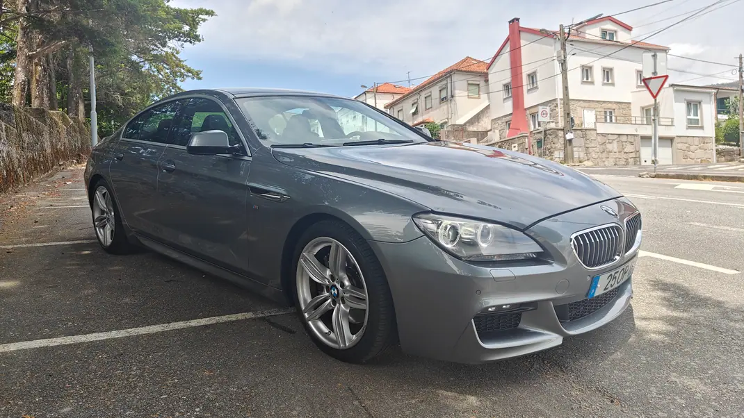 BMW 640 Gran Coupé 2014 - 27500 EUR, 278000 km - AUTO.MOTO.pt - 278000km - foto 1 de 12