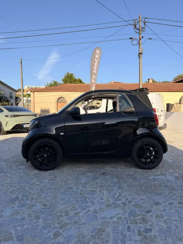 Smart Fortwo Cabrio Pulse 2018 Elétrico — 52 000 km Smart Fortwo Cabrio Pulse 2018 Elétrico
