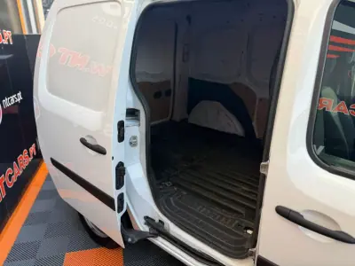 Renault KANGOO EXPRESS 1.5 DCI BUSINESS 3 L S/S 2020 - 8900 EUR, 225859 km - AUTO.MOTO.pt - 225859km - foto 13 de 13