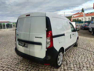Dacia Dokker 2020 - 10900 EUR, 61000 km - AUTO.MOTO.pt - 61000km - foto 20 de 20