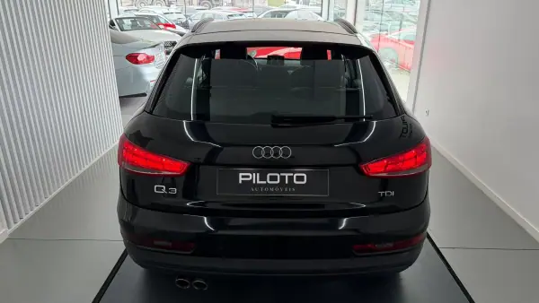 Audi Q3 2015 - 18990 EUR, 151000 km - AUTO.MOTO.pt - 151000km - foto 8 de 25