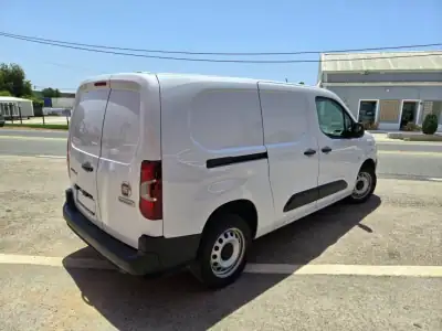 Fiat DOBLÒ VAN L2 BLUEHDI 1.5 100CV S&S 2023 - 16450 EUR, 138685 km - AUTO.MOTO.pt - 138685km - foto 2 de 10