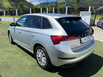 Skoda Scala 2023 - 23490 EUR, 53901 km - AUTO.MOTO.pt - 53901km - foto 5 de 15