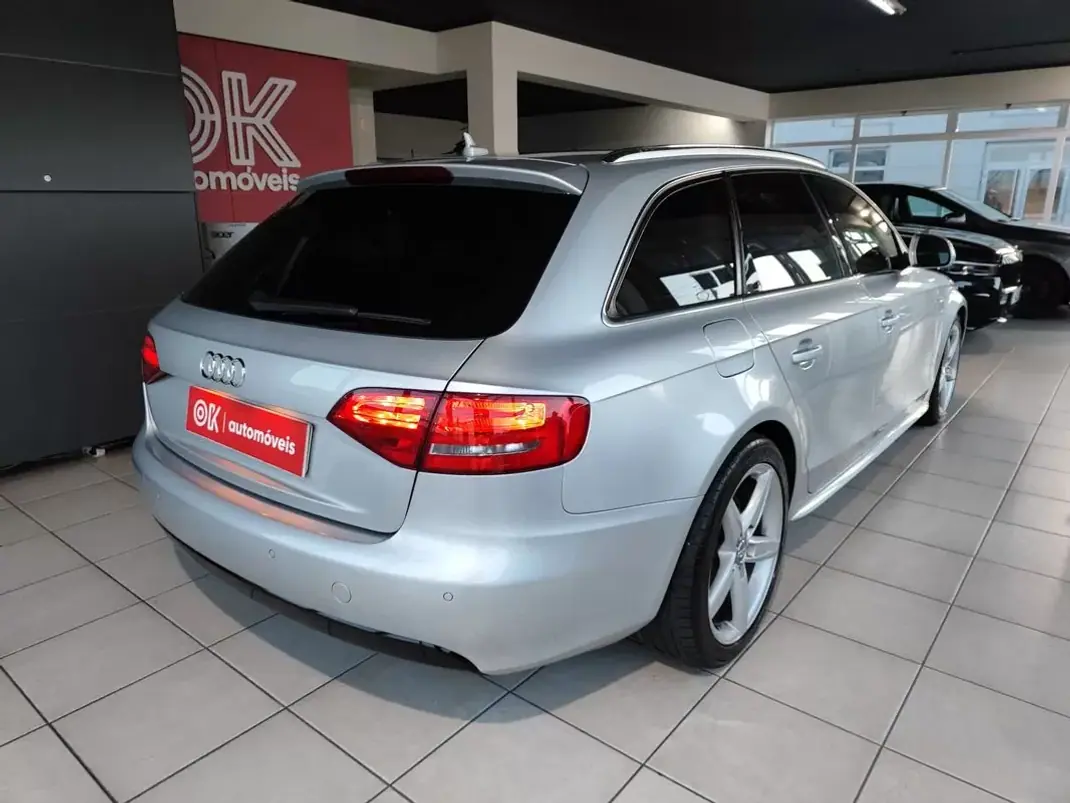Audi A4 Avant 2009 - 12950 EUR, 231500 km - AUTO.MOTO.pt - 231500km - foto 12 de 36