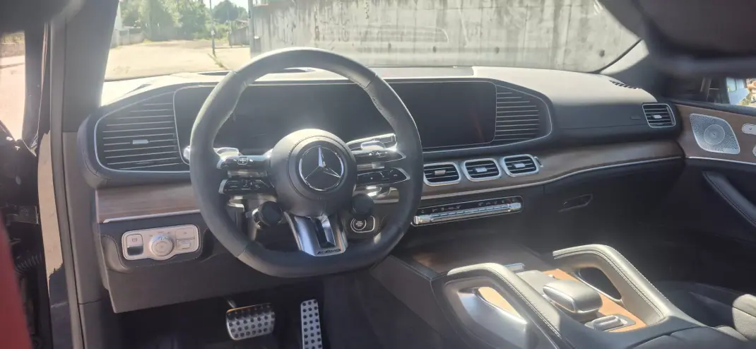Mercedes-Benz GLE 53 AMG 2024 - 110000 EUR, 70000 km - 70000km - foto 10 de 52
