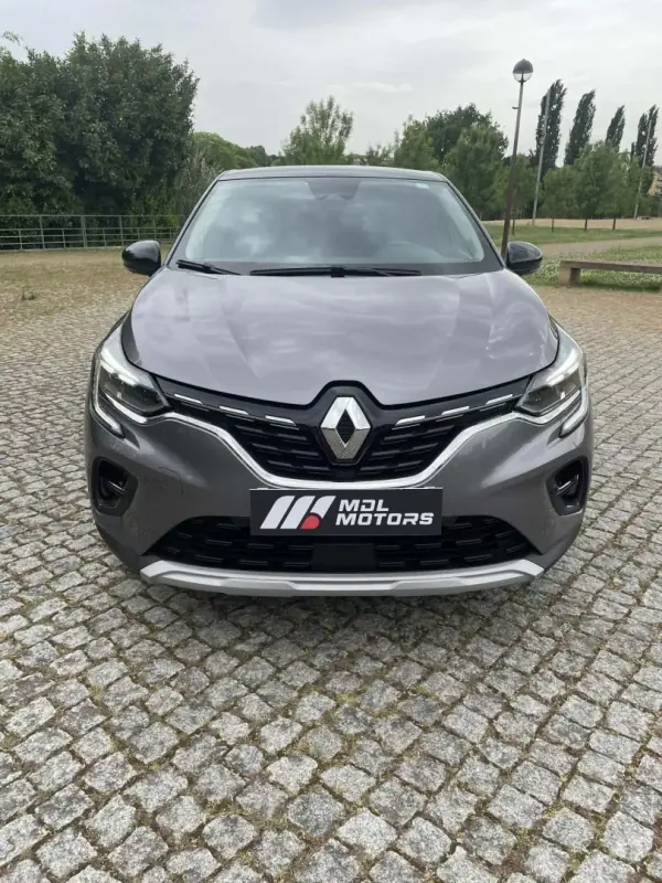 Renault Captur 2023 - 18490 EUR, 63000 km - AUTO.MOTO.pt - 63000km - foto 6 de 10