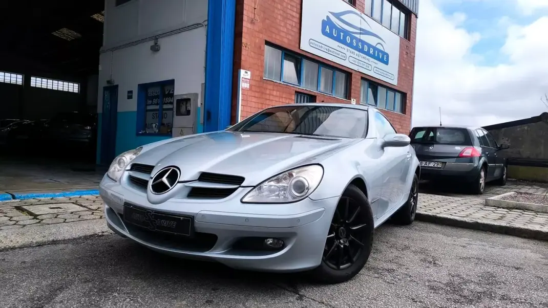 Mercedes-Benz SLK 200 2006 - 13900 EUR, 173000 km - AUTO.MOTO.pt - 173000km - foto 1 de 18