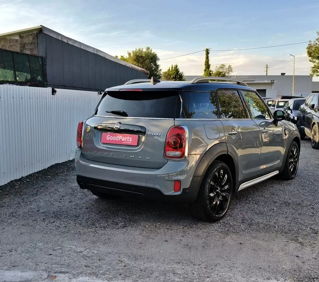 MINI Countryman 2018 - 18250 EUR, 148200 km - AUTO.MOTO.pt - 148200km - foto 8 de 31