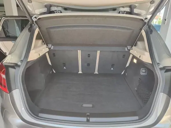 BMW 216 Active Tourer 2018 - 19990 EUR, 43600 km - AUTO.MOTO.pt - 43600km - foto 13 de 41
