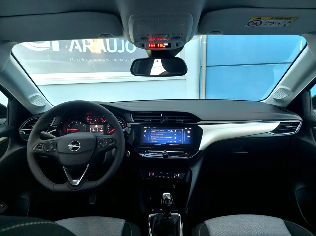 Opel Corsa 2023 - 19500 EUR, 20521 km - AUTO.MOTO.pt - 20521km - foto 2 de 24