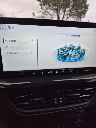 Ford Focus SW 2022 - 17450 EUR, 57000 km - AUTO.MOTO.pt - 57000km - foto 26 de 28