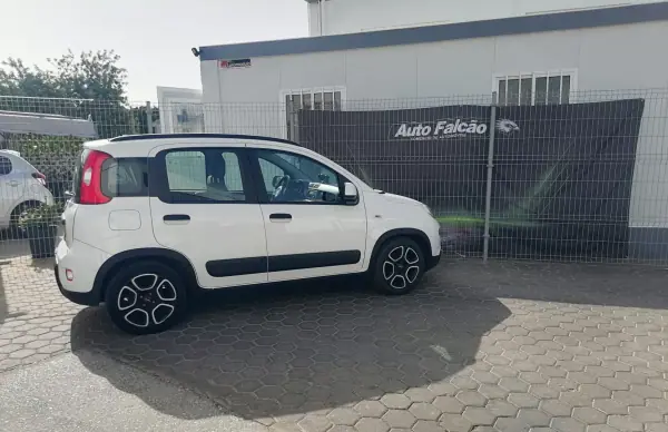 Fiat Panda 2022 - 10900 EUR, 74186 km - AUTO.MOTO.pt - 74186km - foto 12 de 12