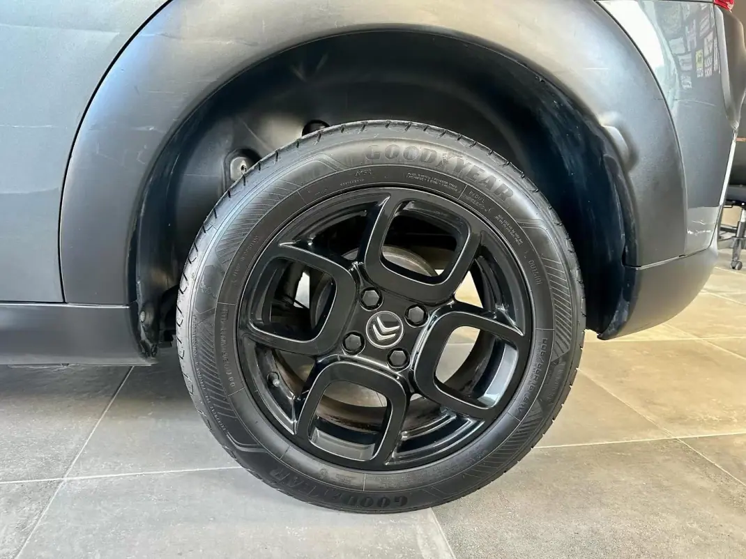 Citroën C4 Cactus 2017 - 11900 EUR, 135000 km - AUTO.MOTO.pt - 135000km - foto 2 de 10
