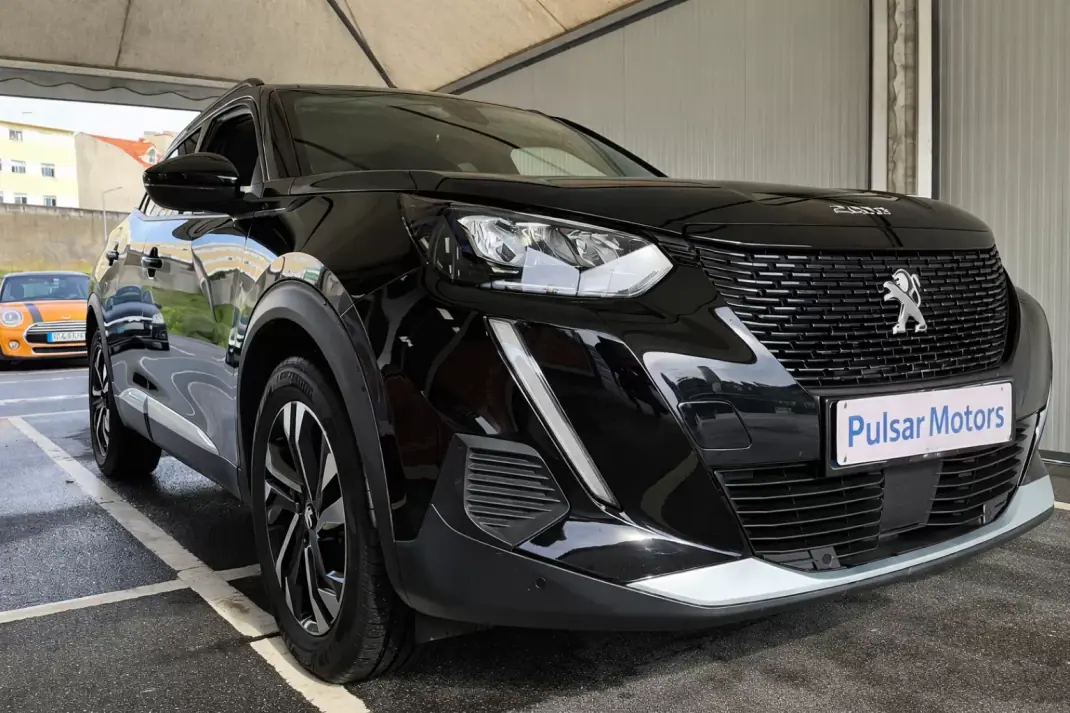 Peugeot e-2008 2020 - 14790 EUR, 153203 km - AUTO.MOTO.pt - 153203km - foto 5 de 9