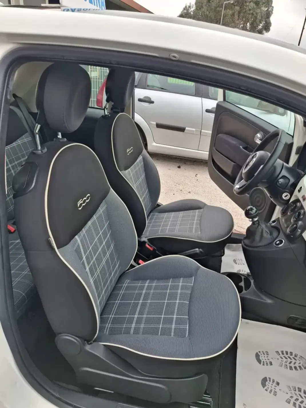Fiat 500L 2019 - 9500 EUR, 149121 km - AUTO.MOTO.pt - 149121km - foto 13 de 15