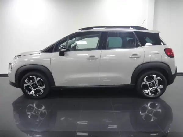 Citroën C3 Aircross 2019 - 14500 EUR, 63000 km - AUTO.MOTO.pt - 63000km - foto 4 de 27