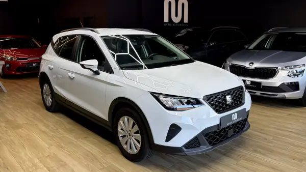 SEAT Arona 1.0 TSI Style 2024 Gasolina — 49 000 km SEAT Arona 2024