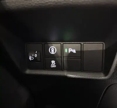 Honda Jazz 2022 - 22900 EUR, 14815 km - AUTO.MOTO.pt - 14815km - foto 47 de 60
