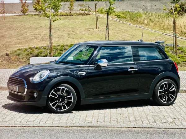 MINI 3 Portas 2017 - 14990 EUR, 95000 km - AUTO.MOTO.pt - 95000km - foto 4 de 32