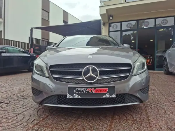 Mercedes-Benz A 180 2014 Diesel