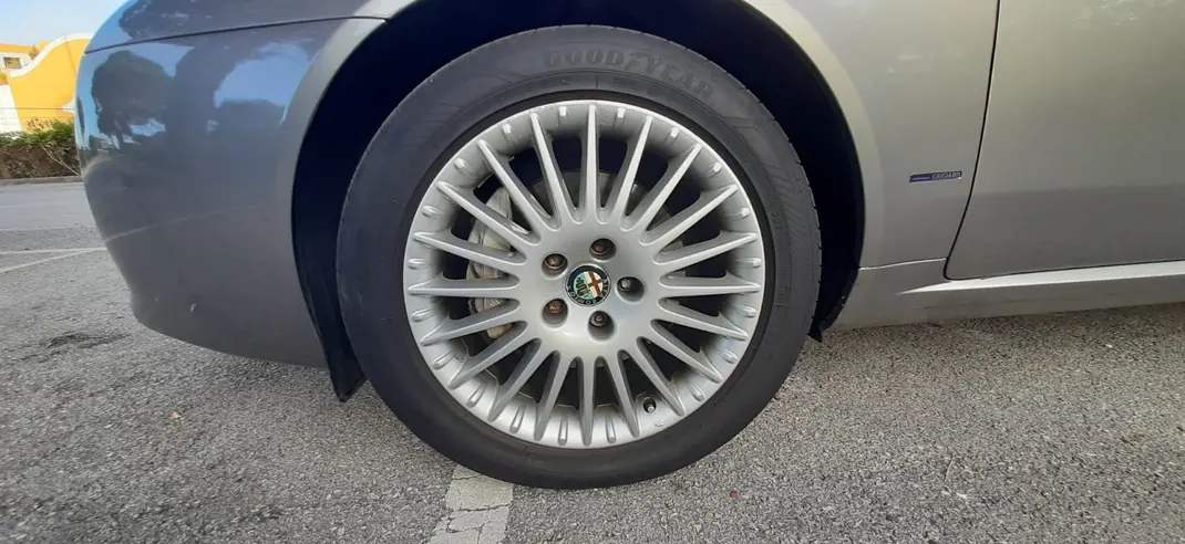 Alfa Romeo 159 Sportwagon 2008 - 6921 EUR, 195000 km - AUTO.MOTO.pt - 195000km - foto 7 de 15