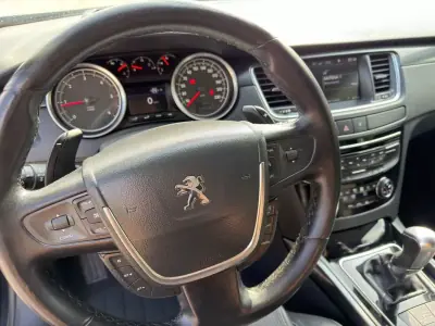 Peugeot 508 SW 2012 - 7900 EUR, 215500 km - AUTO.MOTO.pt - 215500km - foto 4 de 23
