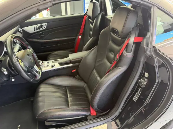Mercedes-Benz SLK 250 2016 - 34000 EUR, 145340 km - AUTO.MOTO.pt - 145340km - foto 26 de 43