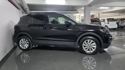 Volkswagen T-Cross 2020 - 18990 EUR, 120000 km - AUTO.MOTO.pt - 120000km - foto 3 de 35