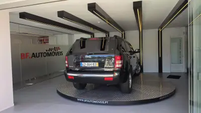 Jeep Grand Cherokee 2005 - 19900 EUR, 267367 km - 267367km - foto 16 de 52