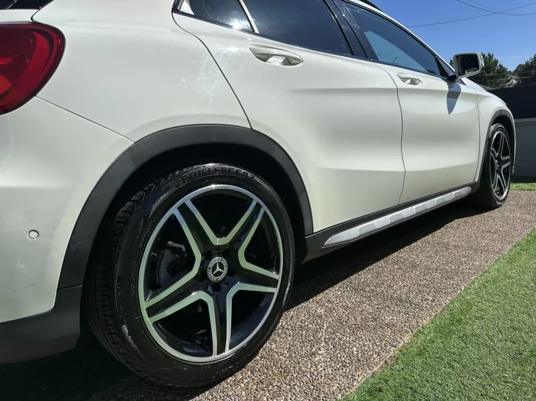 Mercedes-Benz GLA 220 2014 - 17900 EUR, 160000 km - 160000km - foto 25 de 64