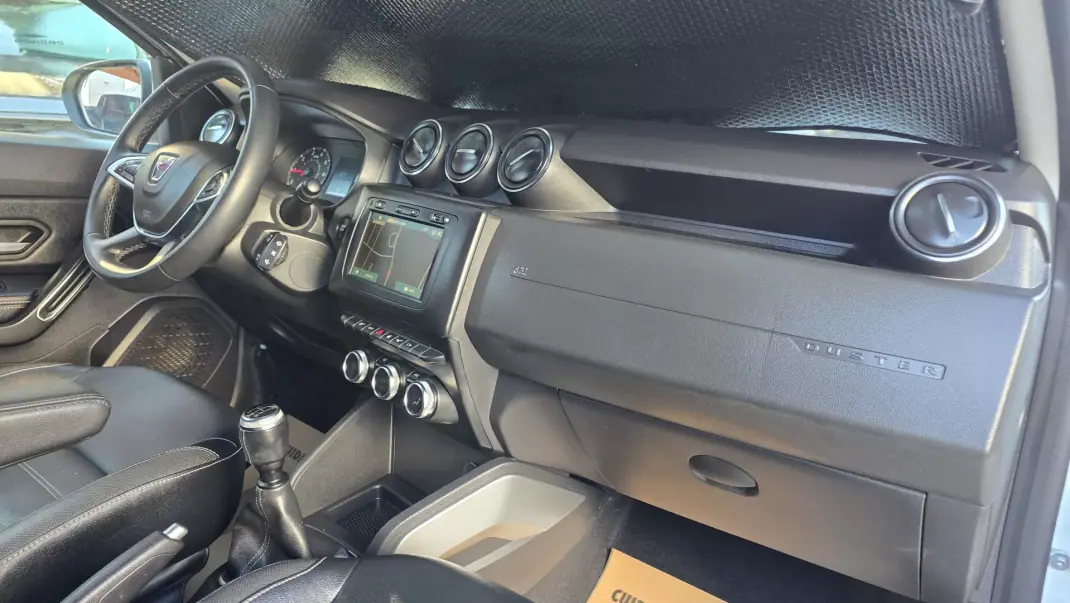 Dacia Duster 2020 - 15750 EUR, 35355 km - 35355km - foto 16 de 22
