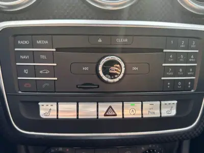 Mercedes-Benz A 180 2016 - 14890 EUR, 204488 km - AUTO.MOTO.pt - 204488km - foto 13 de 15
